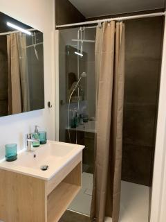 Homestay, ground floor, comfort room - Bruges - 8