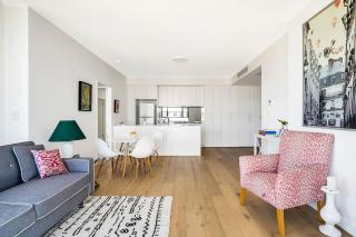Bright Rockdale Escape near Bayside Beaches - Sydney - 0