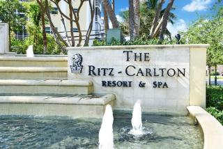 Gorgeous Partial Ocean View I The Ritz Carlton - Miami - 9