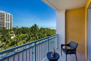 Gorgeous Partial Ocean View I The Ritz Carlton - Miami - 5