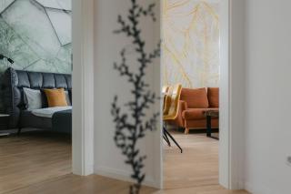 The Forest - Luxe Central Apt with free secured parking - Braşov - 8