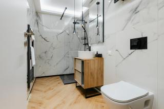 The Forest - Luxe Central Apt with free secured parking - Braşov - 4