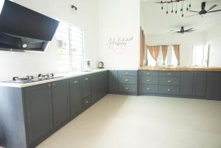 Habitat Homestay Large Semi-D House For 11-13Pax - Ipoh - 4