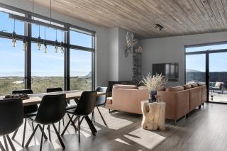 Luxurious 4BR Summerhouse with Hot Tub and Sauna - Selfoss - 8
