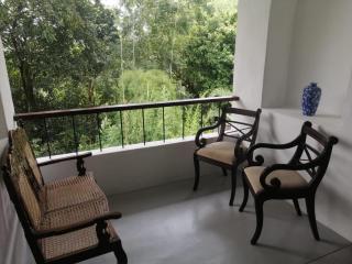 Regent Lodge and Villa - Kandy - 4