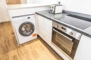 The Avenue Apartment - 5