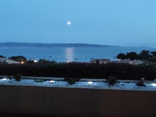 Marinella, vue mer panoramique, superbe T2 plage à 150 m - Ajaccio - 4