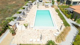 IONISO Boutique Hotel - 9
