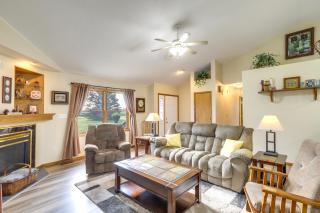 Sturgis Home with Yard Less Than 1 Mi to Minnewaukan Lake - 9