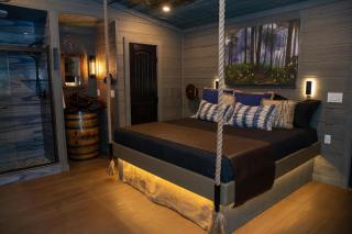 "Chasing Fireflies" Cozy Family Treehouse Retreat in the Smoky Mountains-Just 10 Miles to Dollywood - 0
