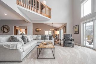 Stone Crest - Oakland - 3