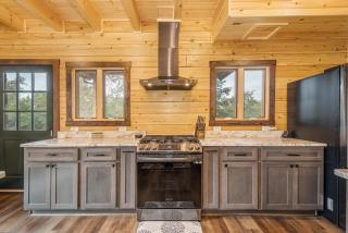 Sunshine Chalet - McHenry - 1
