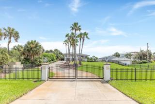 Island Time -- Oceanfront Bliss - 9