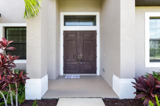 New Vacation Home with Private Heated pool! - Villa Cordia - Roelens Vacations - Cape Coral - 4