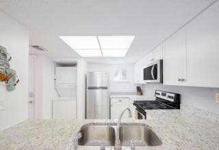Oasis 21 Oceanfront with Pool - 7