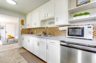 Seattle Garden Retreat: 7 Mi to Lumen Field! - 1