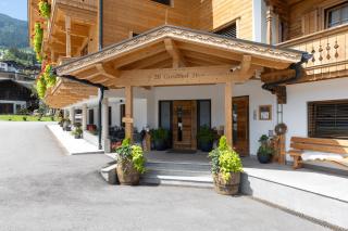 Greidlhof Alpstyle Apartments - 1