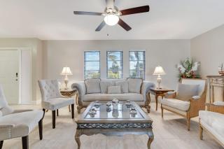 Waterfront Villa Custom Heated Pool & Great Outside Space - Villa Del Cattos - Roelens Vacations - Cape Coral - 3