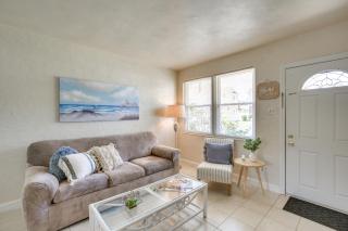 Relaxing Wildwood Crest Retreat with 2 Patios! - 6