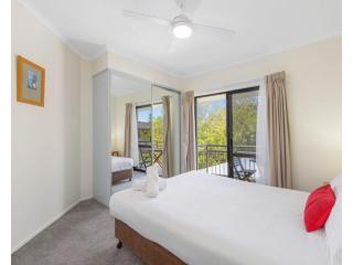 Unit 18 55 Pacific Drive Beachfront Apartments - Port Macquarie - 4