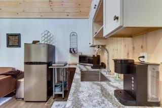 Blue Ridge Mountainside Cottage with Fire Pit! - Epworth - 2