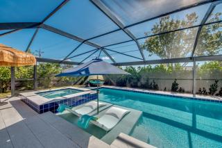 Villa Dolphins Paradise - Cape Coral - 8