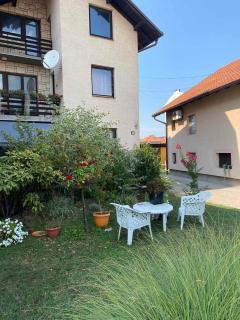 Privatna kuća 1 - Bijeljina - 8