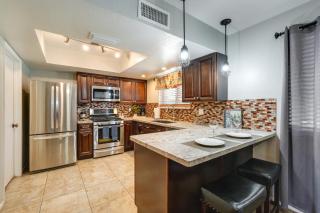 Phoenix Home with Pool about 10 Mi to Camelback Mtn - Phoenix - 1