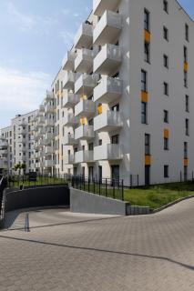 Comfy Apartment Pachońskiego with Parking in Krakow by Noclegi Renters - Krakau - 5