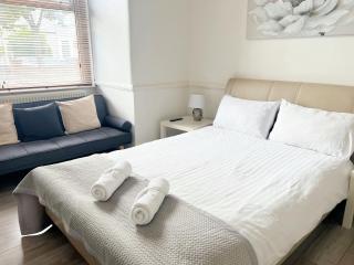 Norbury House - Apartment 1A - 7