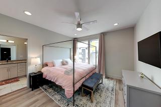 Lyric at Cleveland Park Lyric Manor - 7