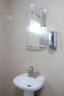 Conexión Perfecta Entre Playa y Aviones - 1