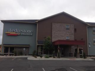 Ledgestone Hotel Billings - Billings - 5