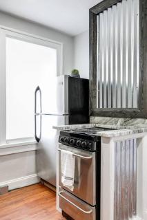 Charming, Happy 1-Bed Oasis: RVA Retreat Awaits! - Richmond - 9