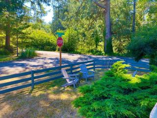 Ocean Park Beach Cottage - 1