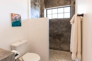 King Bed, Air Conditioning, Pool, Fast Wifi - Luna at Casa Calavera - San Francisco - 5