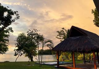 Lope Lope Beach Bungalows - 7