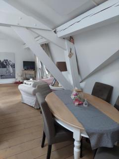 La chambre et le studio du château du golf de Bernalmont - Liegi - 8