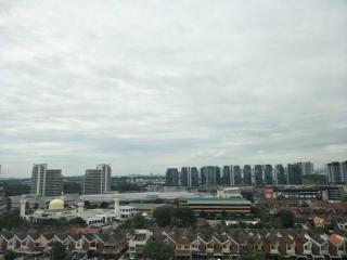 Studio 2-4pax/2mins LRT/Netflix/YSW Homes - 2