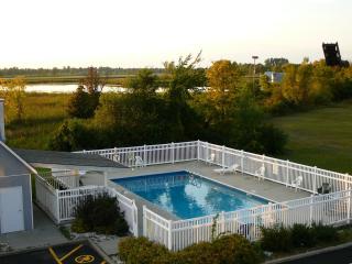 Best Western Smiths Falls Hotel - 9
