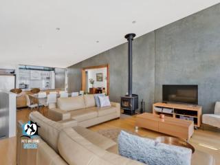 3BR New York Loft Style Esplanade with Ocean Views - Encounter Bay - 9