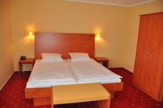 Hotel Café Ernst - 6