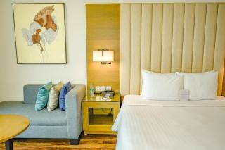 Courtyard by Marriott Gurugram Downtown - Gurgaon - 1