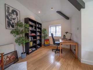 Pass the Keys Cozy 3-Bed Home with Garden Perfect for Relaxing Getaways - Nottingham - 7