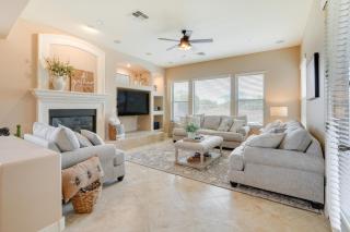 Pool, Hot Tub & Putting Green: Estrella Mtn 4BR - 5