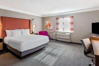 La Quinta by Wyndham San Francisco Airport North - Free Airport Shuttle - South San Francisco - 4