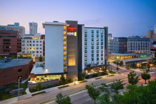 Hampton Inn Towson Downtown - Towson - 6