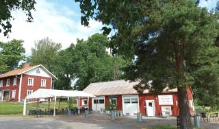 Sparreholm Bed and Breakfast - 1