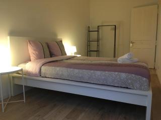 Le Vauban - appartement 2 chambres, salon, cuisine équipée, parking et wifi gratuit - 6