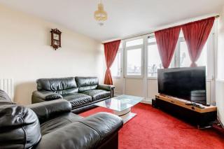 One Bed (Entire Flat) - 25 mins from London Bridge - 3